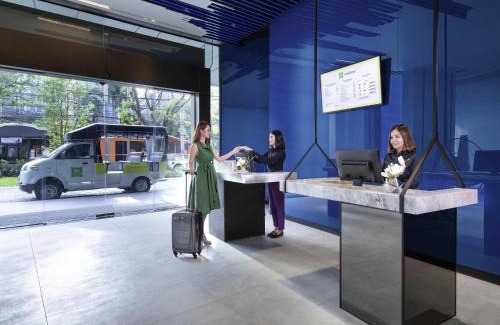 Nana Hotel | ibis Styles Bangkok Sukhumvit 4