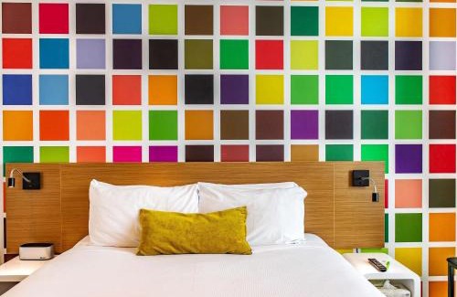 Brisbane Central Business District Hotel | ibis Styles Brisbane Elizabeth Street