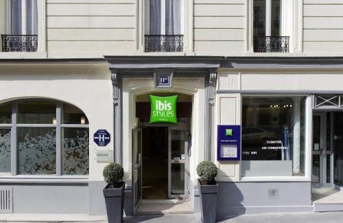 Quartier de Rochechouart Hotel | ibis Styles Paris Cadet Lafayette