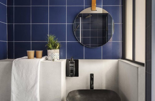 Quartier des Grandes-Carrieres Hotel | ibis Styles Paris Montmartre Nord