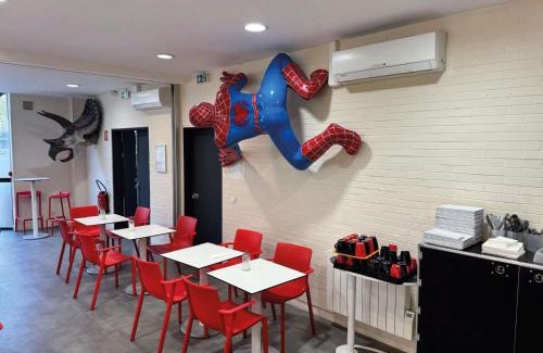 Saint-Denis Hotel | Ibis Styles Paris Saint Denis La Plaine