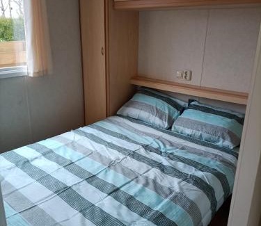 Bergen op Zoom Otro | Ibiza chalet in natuurlijke omgeving
