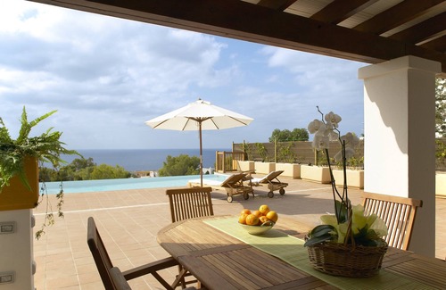 Cala Comte Casa | Ibiza casa con vistas al mar para 8