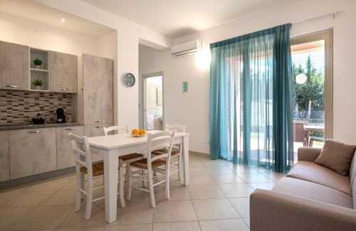 Sant'Agata di Militello Apartamento | Icaro Apartments with a beautiful pool
