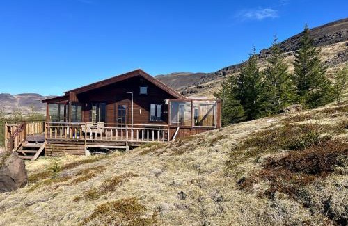 Hvalfjarðarsveit Casa | Icelandic Lake House