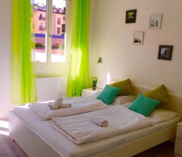 Old Town Casa | Iceman Room's Central