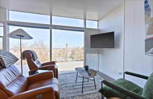 Cliff - Cannon Apartamento | Iconic Modern Stay w Free Parking