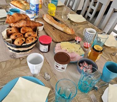 Mulsanne Cama Y Desayuno | Idéal 24H voiture, moto, camion