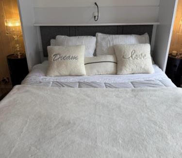 Jeux Apartamento | Idéal Cosy Lumineux Central calme Fonctionnel & Beau