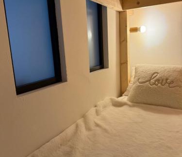 Jeux Apartamento | Idéal Cosy Lumineux Central calme Fonctionnel & Beau