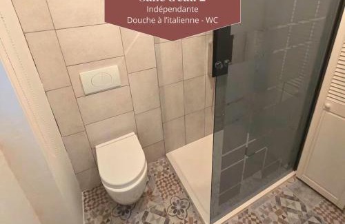 Angouleme Casa | Idéal pour couple, famille&pros - jusqu'à 6 pers - Classé 2 étoiles - Baignoire Balnéo - Espace de travail dédié - A 10min de la gare SNCF, du centre ville d'Angoulême, et du Musée de la BD - Parking privé et gratuit - Wifi gratuit