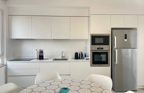 Stintino Apartamento | Ida Palace, new Deluxe Seafront Apartment