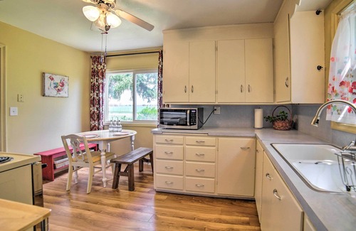 Idaho Falls Casa | Idaho Falls Farmhouse ~ 11 Mi to Downtown!