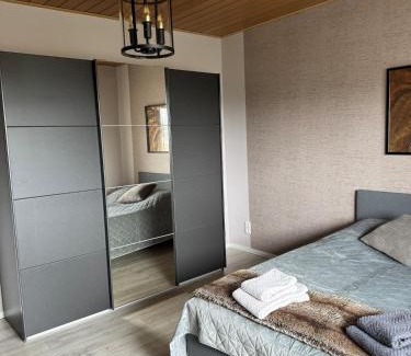 Waechtersbach Apartamento | Idas stuga
