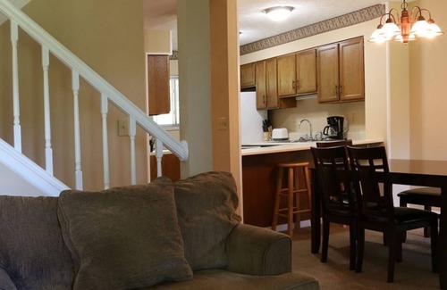 Cheat Lake Casa | Ideal 2BR Townhouse Near Mountainview Golf Course Morgantown