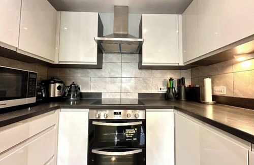 Bicester Casa | Ideal 4 Bedroomed House in Bicester