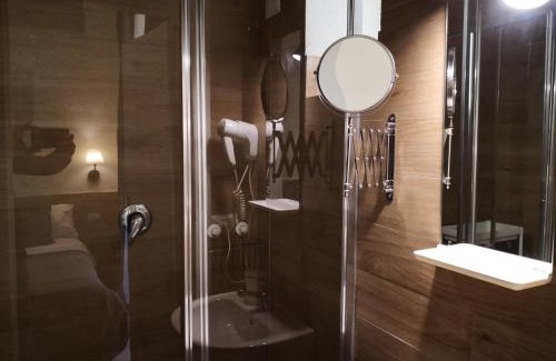 Naples City Centre Hotel | Ideal City Walk
