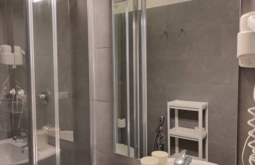 Naples City Centre Hotel | Ideal City Walk