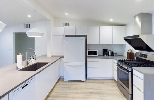 Rancho Rinconada Casa | Ideal Cupertino 3BR w/ Patio & Backyard, nr Restaurants, by Blueground