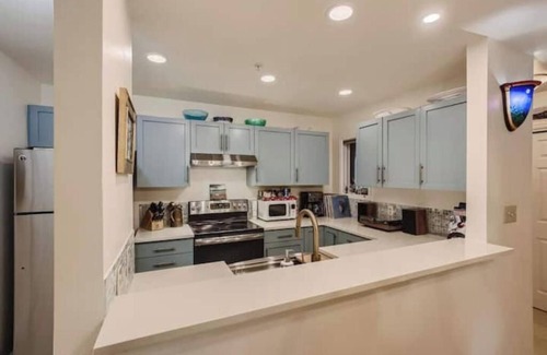 Lower Arapahoe Casa | Ideal Downtown 1 BDR Near Shops & Trails