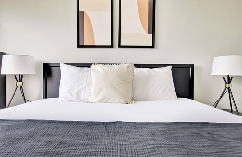 Evanston Apartamento | Ideal Evanston 1BR, 1 mile from Northwestern campus, by Blueground