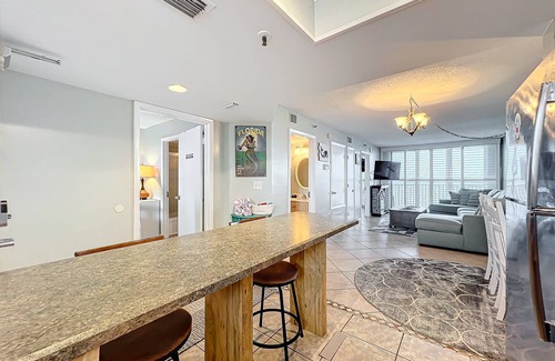 New Smyrna Beach Condominio | Ideal Family Friendly Beach Vacay. Beachfront & Steps to Flagler Ave