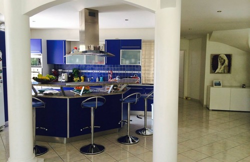 Cabries Villa | Ideal para precio de 5 parejas a negociar para septiembre