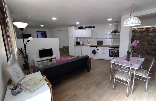 Gea de Albarracín Apartamento | Ideal para parejas. Se admiten mascotas. Fantástico para visitar la zona.