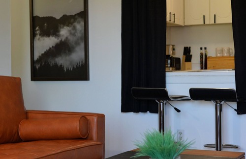 Mehlville Condominio | IDEAL PARA FAMILIAS y profesionales de negocios. USO GRATUITO DE WI-FI, LAVADORA Y SECADORA