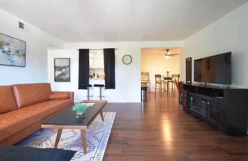 Mehlville Condominio | IDEAL PARA FAMILIAS y profesionales de negocios. USO GRATUITO DE WI-FI, LAVADORA Y SECADORA