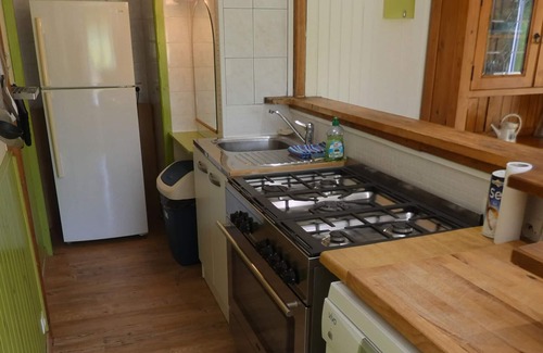 Vessey Casa | Ideal para familias y grupos: casa rural para 13 personas, piscina cubierta climatizada, sauna