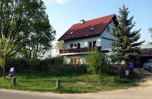 Wildenbrunch Apartamento | Ideal para familias pequeñas y parejas / ubicación tranquila / lago / cerca de Potsdam y Berlín