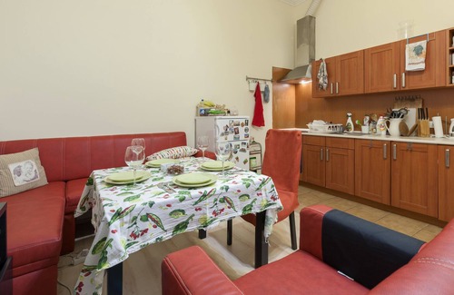 Lagymanyos Apartamento | Ideal para viajeros en solitario cerca del río Danubio y la Ciudadela