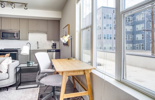 West Highland Apartamento | Ideal Highland 1BR w/ Roof, Gym & W/D, near Highland Park, by Blueground