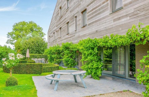Alveringem Casa | Ideal Holiday Home in Gijverinkhove with Terrace, Garden