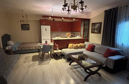 Karditsa Apartamento | IDEAL HOUSE IN KARDITSA