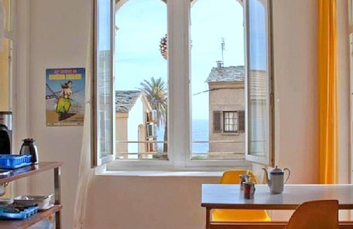 Figarella Apartamento | Encantador apartamento, a orillas del mar ya 10 minutos de Bastia.