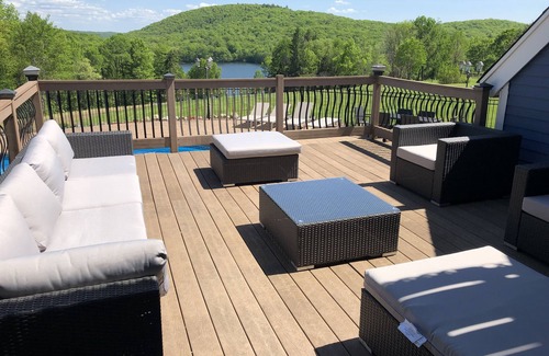 Bantam Casa | IDEAL LOCATION: Quiet 1-bedroom apartment, pool, garden, BBQ, lake view, hiking