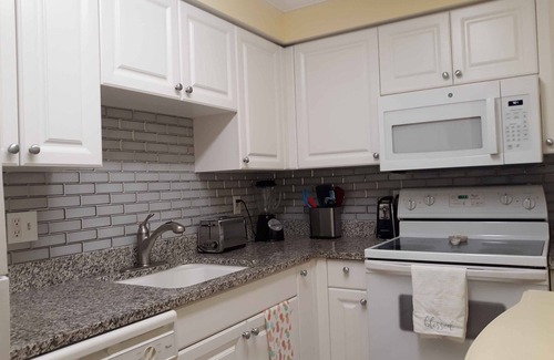 Coquina Sands Condominio | UBICACIÓN IDEAL PARA UN ALQUILER DE VACACIONES en el centro de Naples, Florida