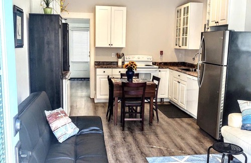 Port Royal Apartamento | Ideal Location for marine graduation or lowcountry getaway!