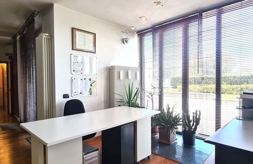 Lorenteggio Apartamento | Ideal loft for work and families, urban site+green, metro,tram,bus & train @50 m