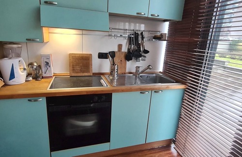 Lorenteggio Apartamento | Ideal loft for work and families, urban site+green, metro,tram,bus & train @50 m