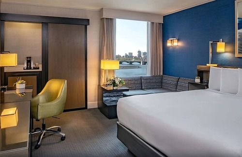 East Cambridge Hotel | Ideal Mix of Comfort and Value! Near Boston Public Library, w/ Indoor Pool!