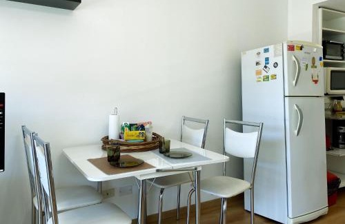 Balvanera Apartamento | Ideal para unas semanas en el Centro, con Balcon, Pileta y Laundry, cerca del Subte