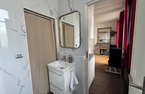 Neuilly-sur-Seine Apartamento | Apartment 10 minutes from the Champs-Elysées