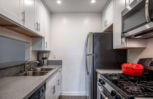 Westwood Apartamento | Ideal Westwood 1BR w/ Gym, nr. UCLA/Medical Center by Blueground
