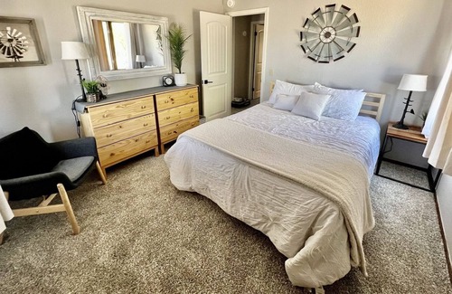Clarkdale Casa | Ideally located high desert home with panoramic views