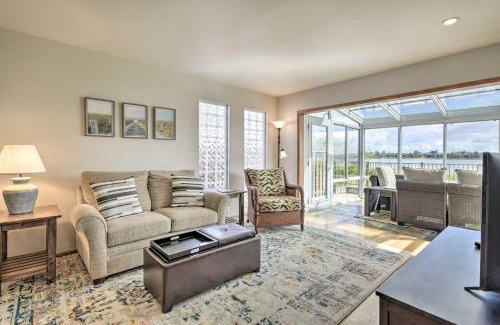 East End Casa | Ideally Located San Francisco Bay Home with Sunroom!