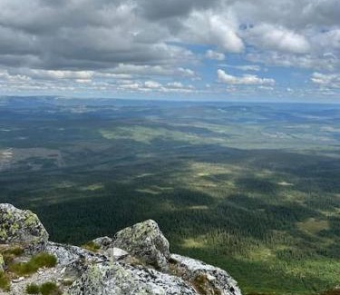 Idre Apartamento | Idre himmelfjäll ski in/ski out Bastu/Sauna Skidor Natur Vandring Fiske