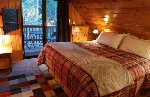 Idyllwild Casa | Idyllbrookbrookside Gazeboev Chargeracpet Ok!